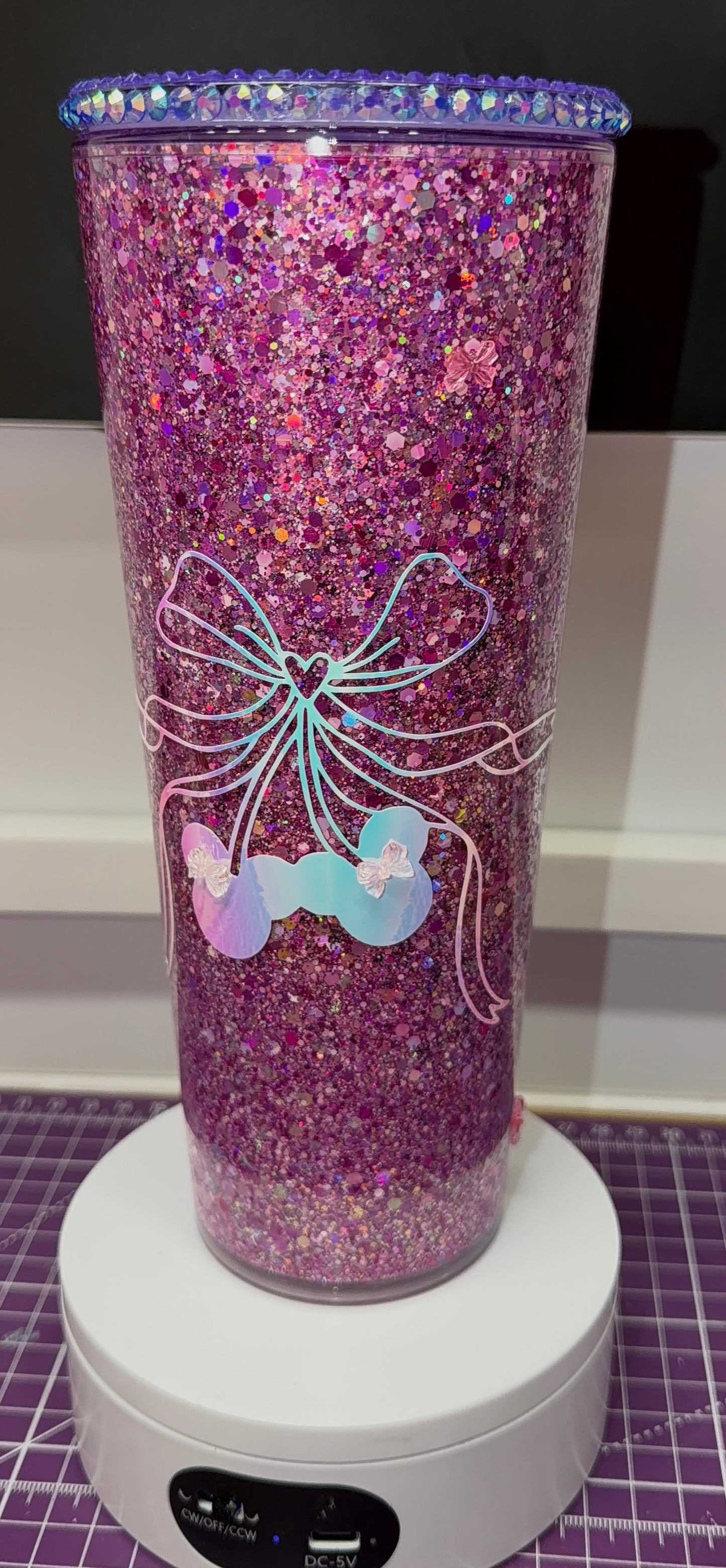 24 oz No Globe Cherry Bow Tumbler